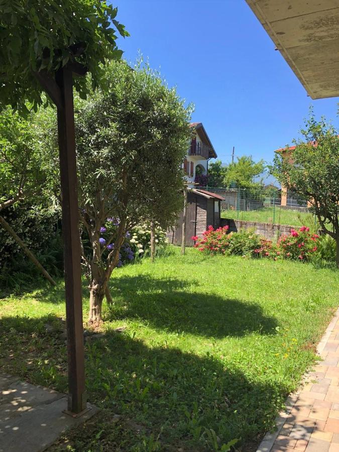 The Children Smile- With Private Garden Apartment Colico Exterior photo